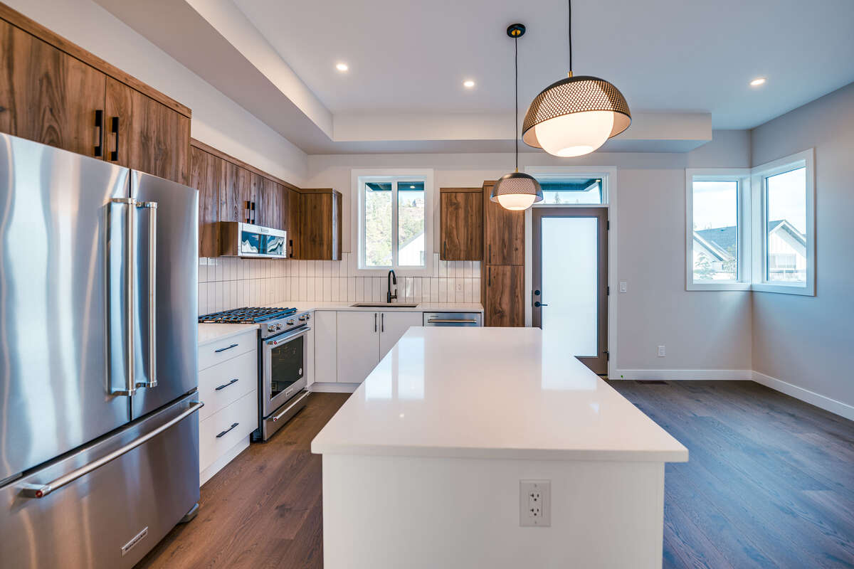Kitchen + flex