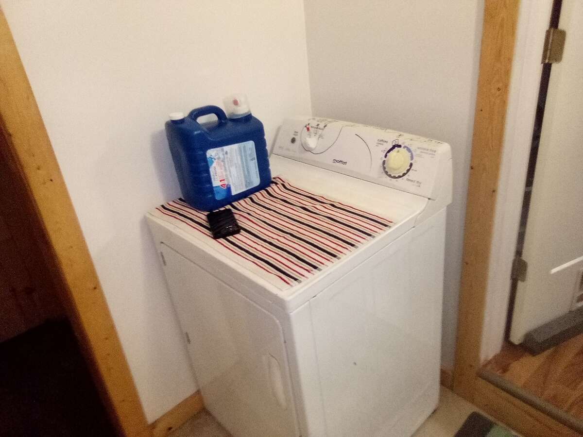 Laundry on main level.