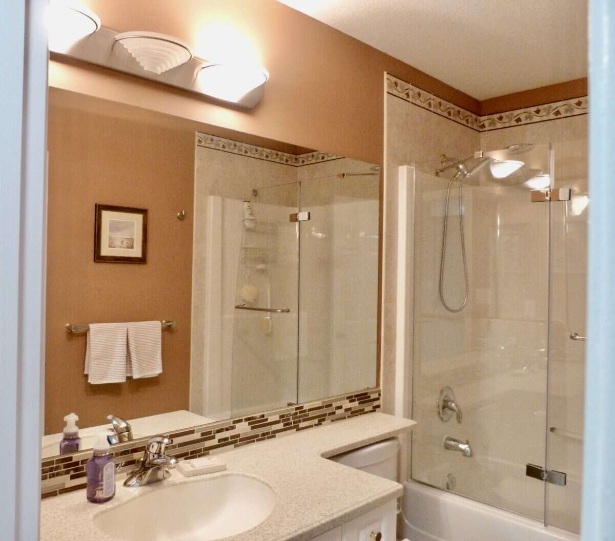 Beautiful home in Aberdeen Golf Course community 