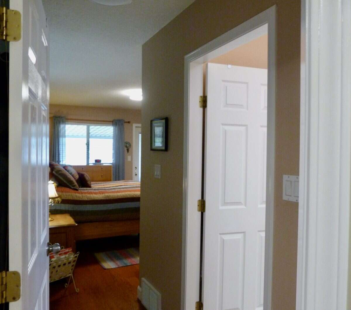 Beautiful home in Aberdeen Golf Course community 