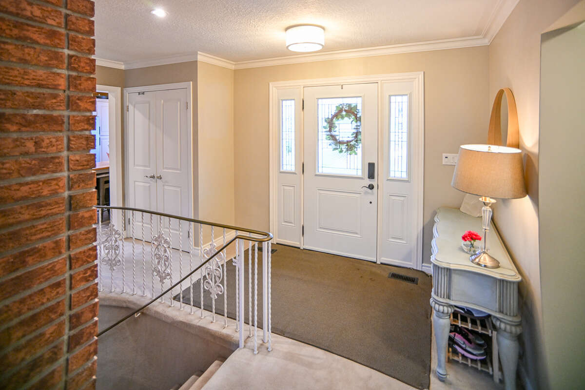 Spacious front entry.