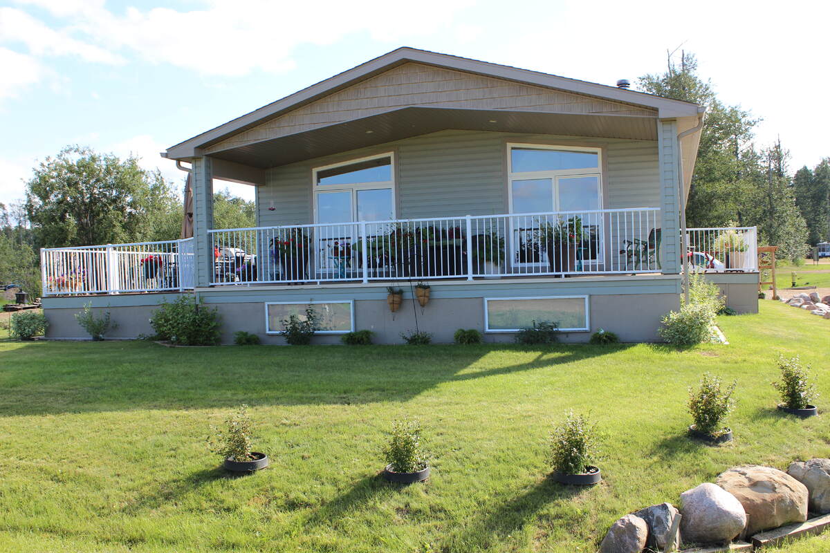 Modular Home / House / Land with Building(s) / Recreational Property For Sale in Joussard, AB - 3 bed, 2 bath