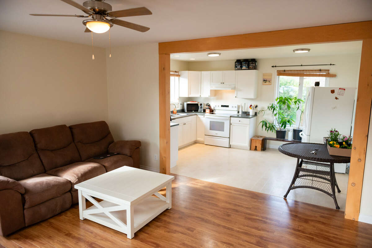 Upstairs Livingroom and Kitchen