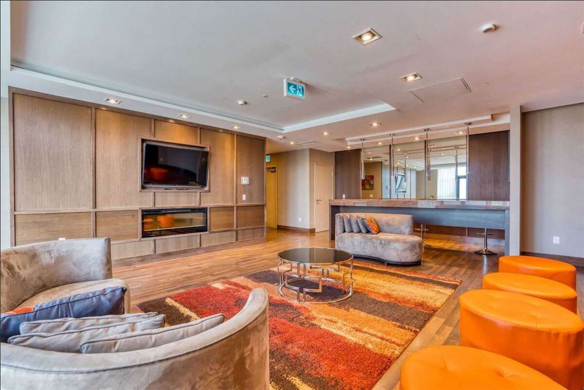 Facility: Party Room for Gathering