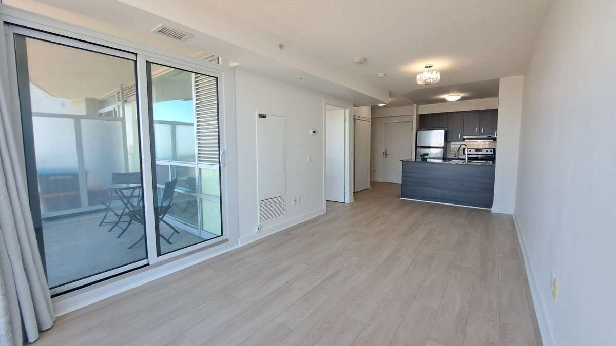 Unobstructed Balcony (Fully private - No one behind) - Living