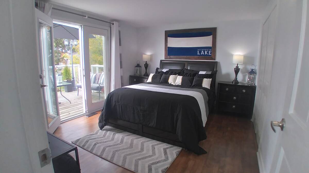 37 Newman Rd Waterfront Property For Sale in Little Britain, ON For