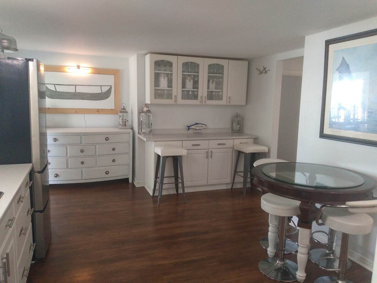 37 Newman Rd Waterfront Property For Sale in Little Britain, ON For