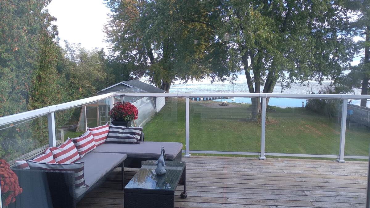 37 Newman Rd Waterfront Property For Sale in Little Britain, ON For