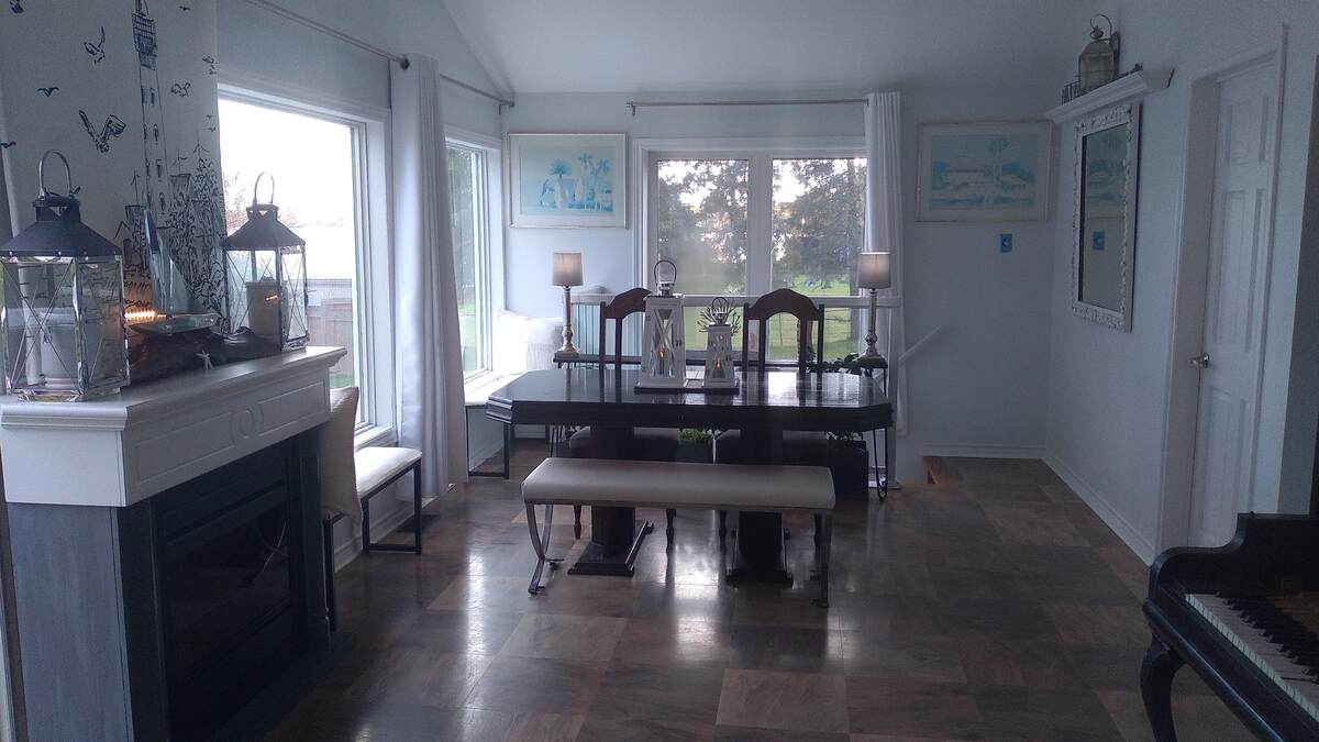 37 Newman Rd Waterfront Property For Sale in Little Britain, ON For