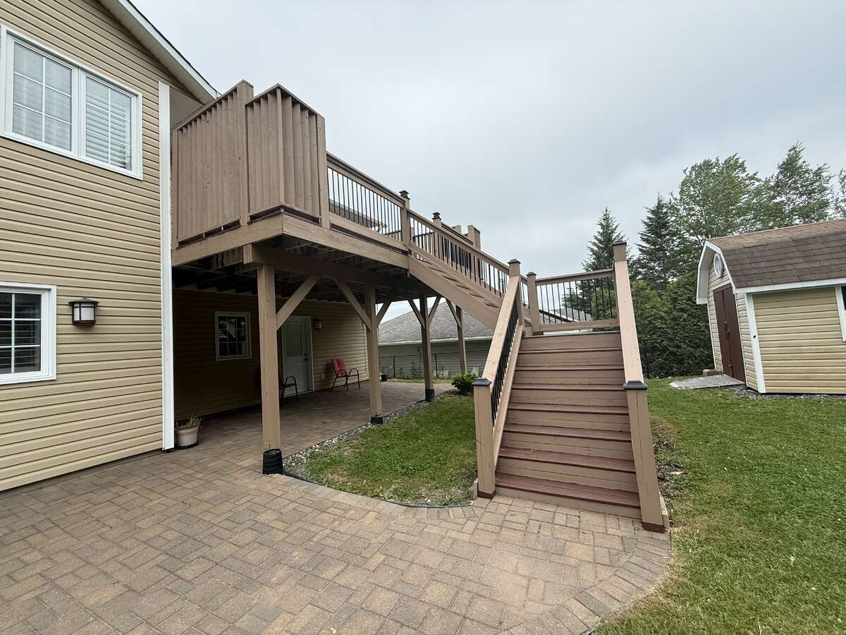 Riverview Property with Granny Suite