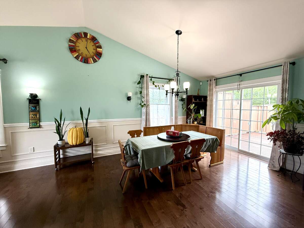 Riverview Property with Granny Suite