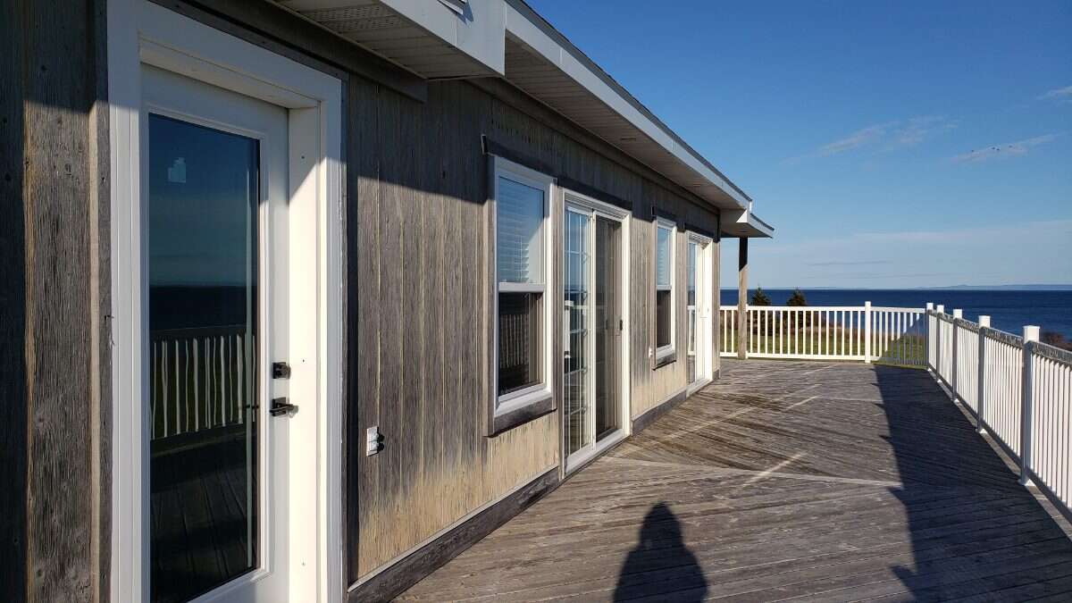 210FT Waterfront Property-Northumberland Straight 