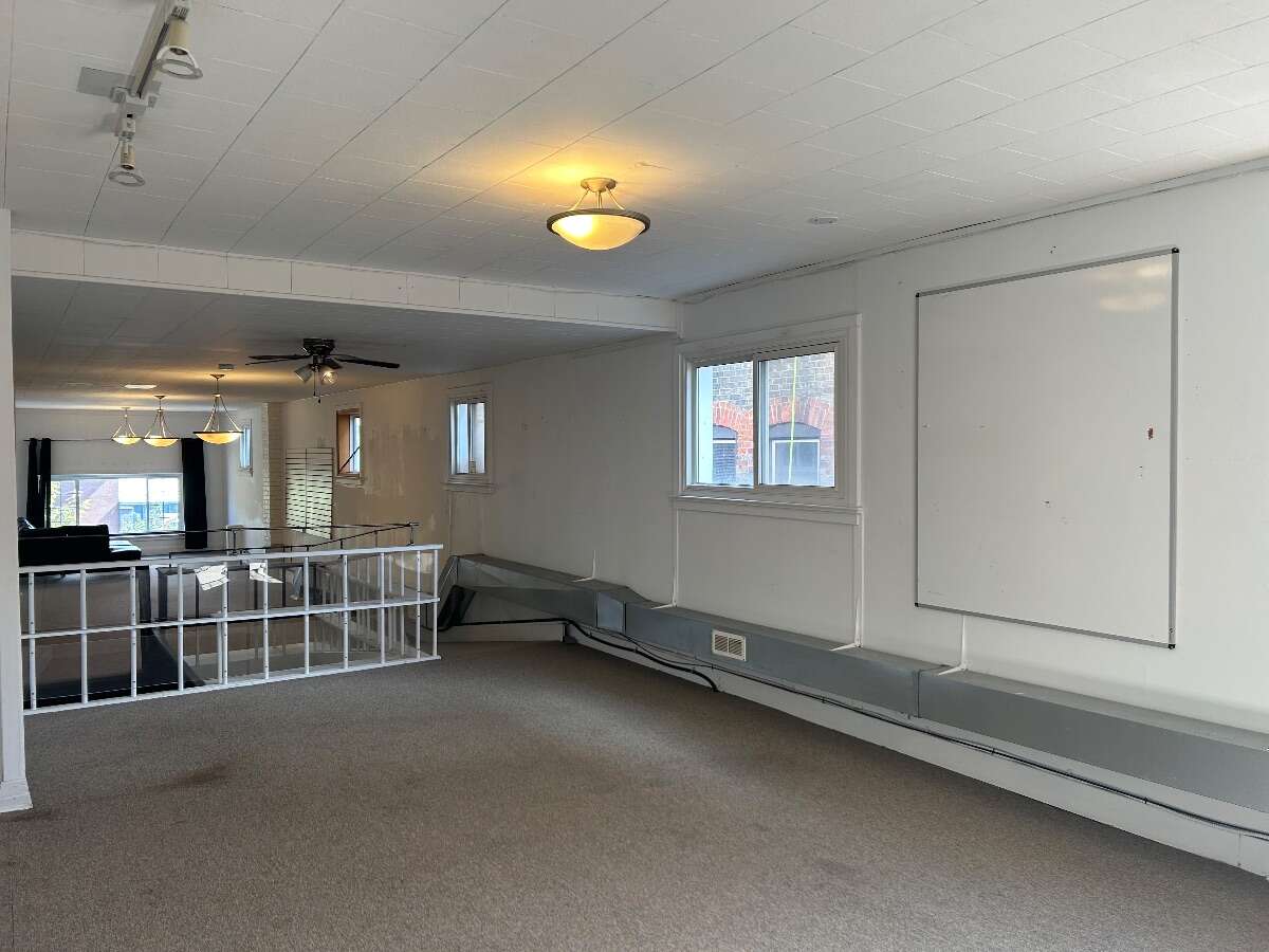 DOWNTOWN PARRY SOUND COMMERCIAL PROPERTY