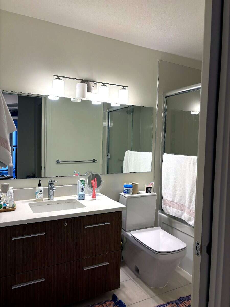 UBC 1 Bed 1 Bath & Den with Private Covered Patio