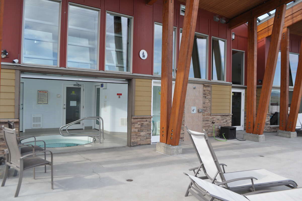 Hot Tub, indoor/outdoor