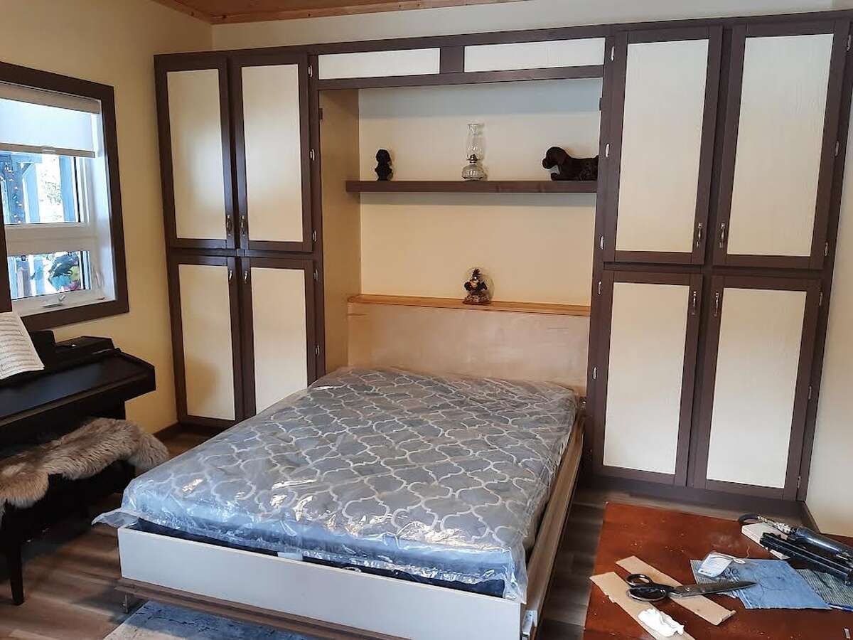 Murphy Bed and storage
