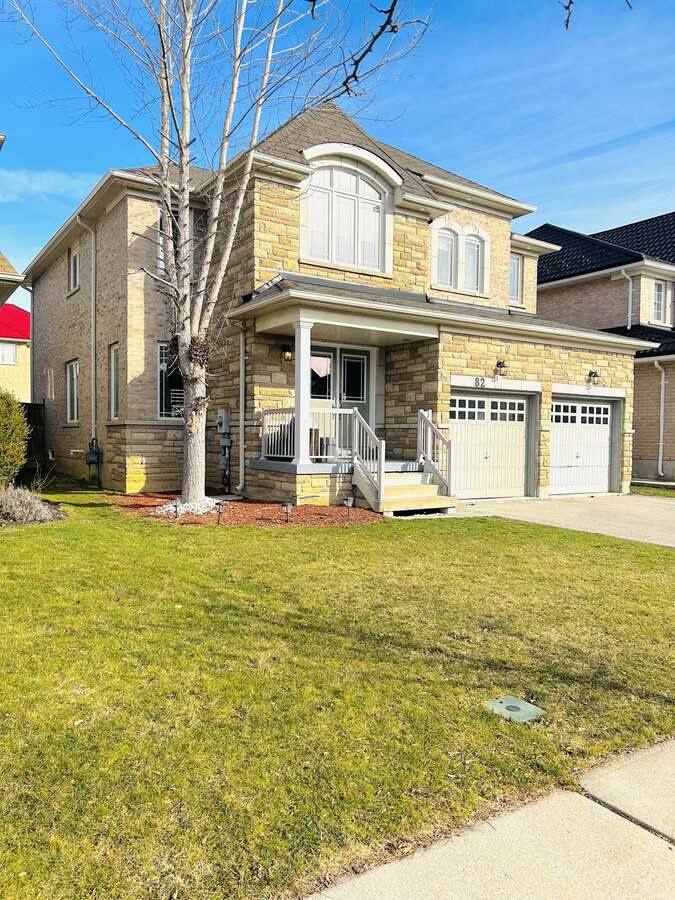 House / Detached House / Home-Based Business Potential For Sale in Brantford, ON - 4 bed, 3.5 bath