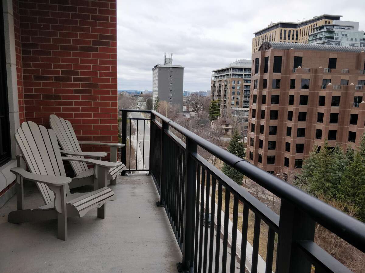 Very private balcony, no neighboring balcony