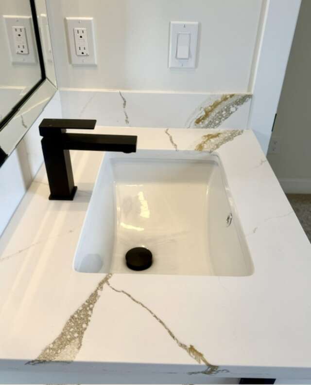 New Construction Duplex in Mountain View Estates!