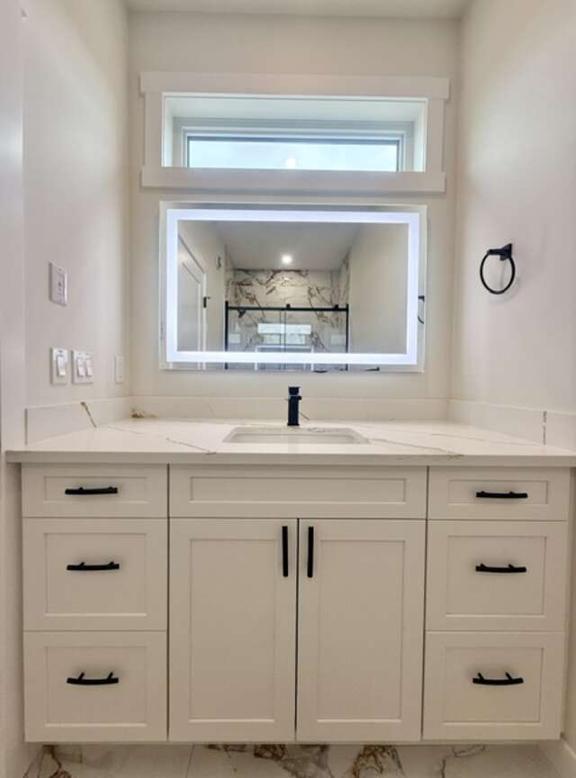 New Construction Duplex in Mountain View Estates!