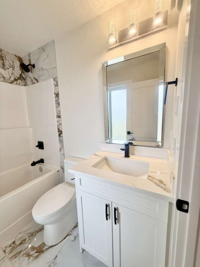 New Construction Duplex in Mountain View Estates!