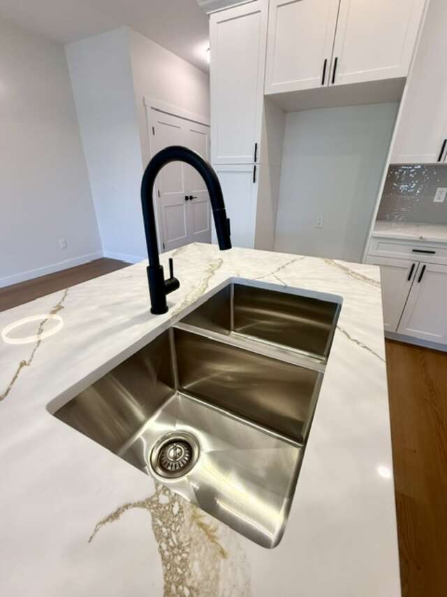 New Construction Duplex in Mountain View Estates!