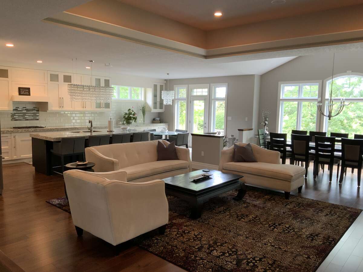 View to kitchen