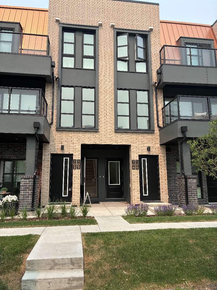 University District 3-Bedroom Double Car Garage 