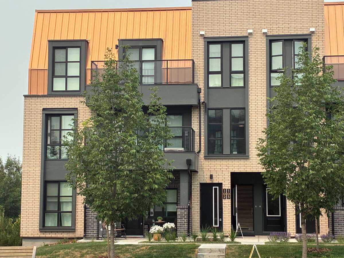 University District 3-Bedroom Double Car Garage 