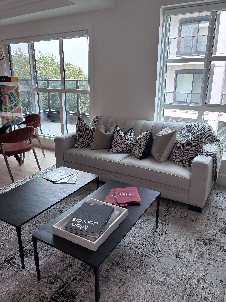 University District 3-Bedroom Double Car Garage 