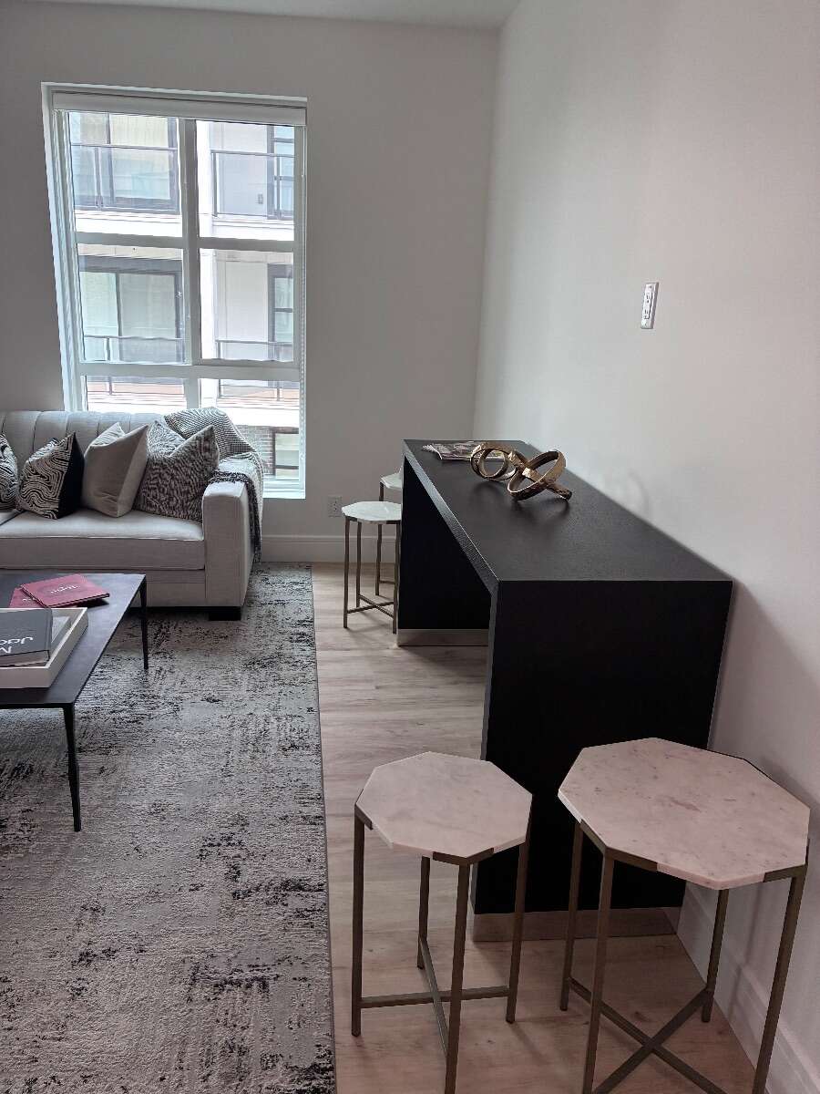 University District 3-Bedroom Double Car Garage 