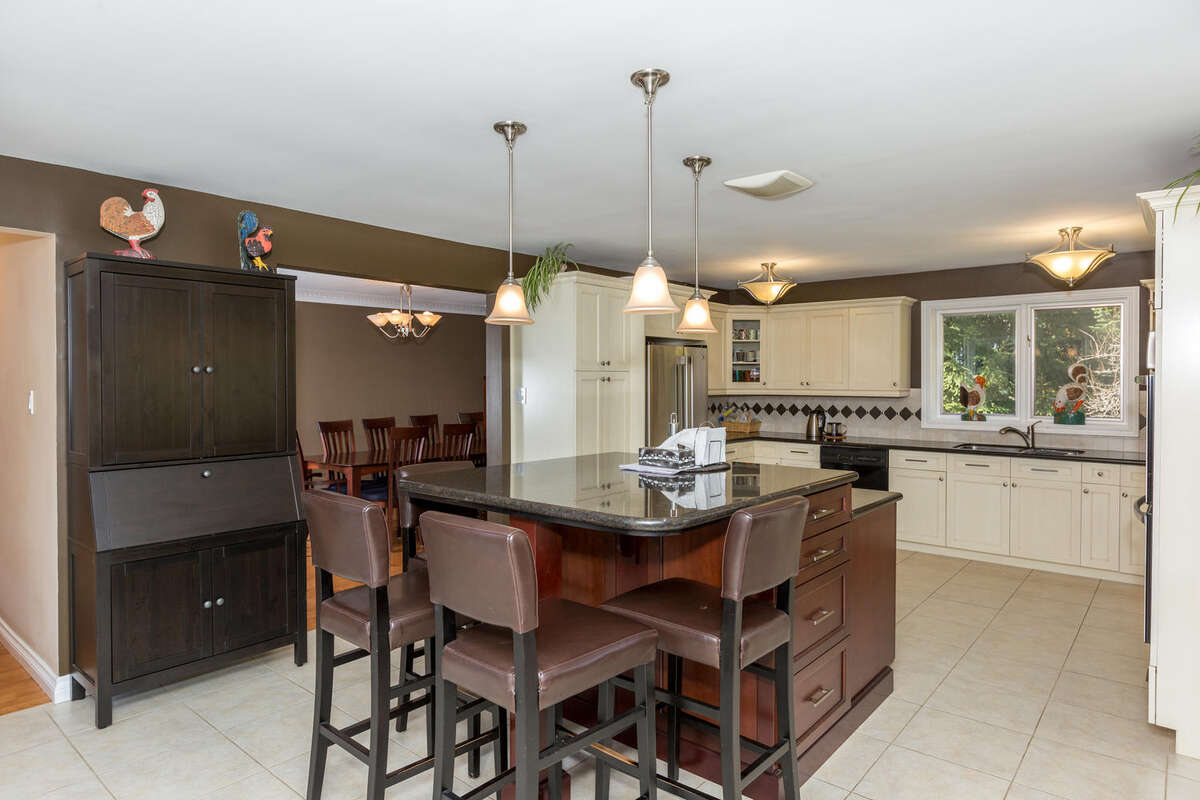 Kitchen 6