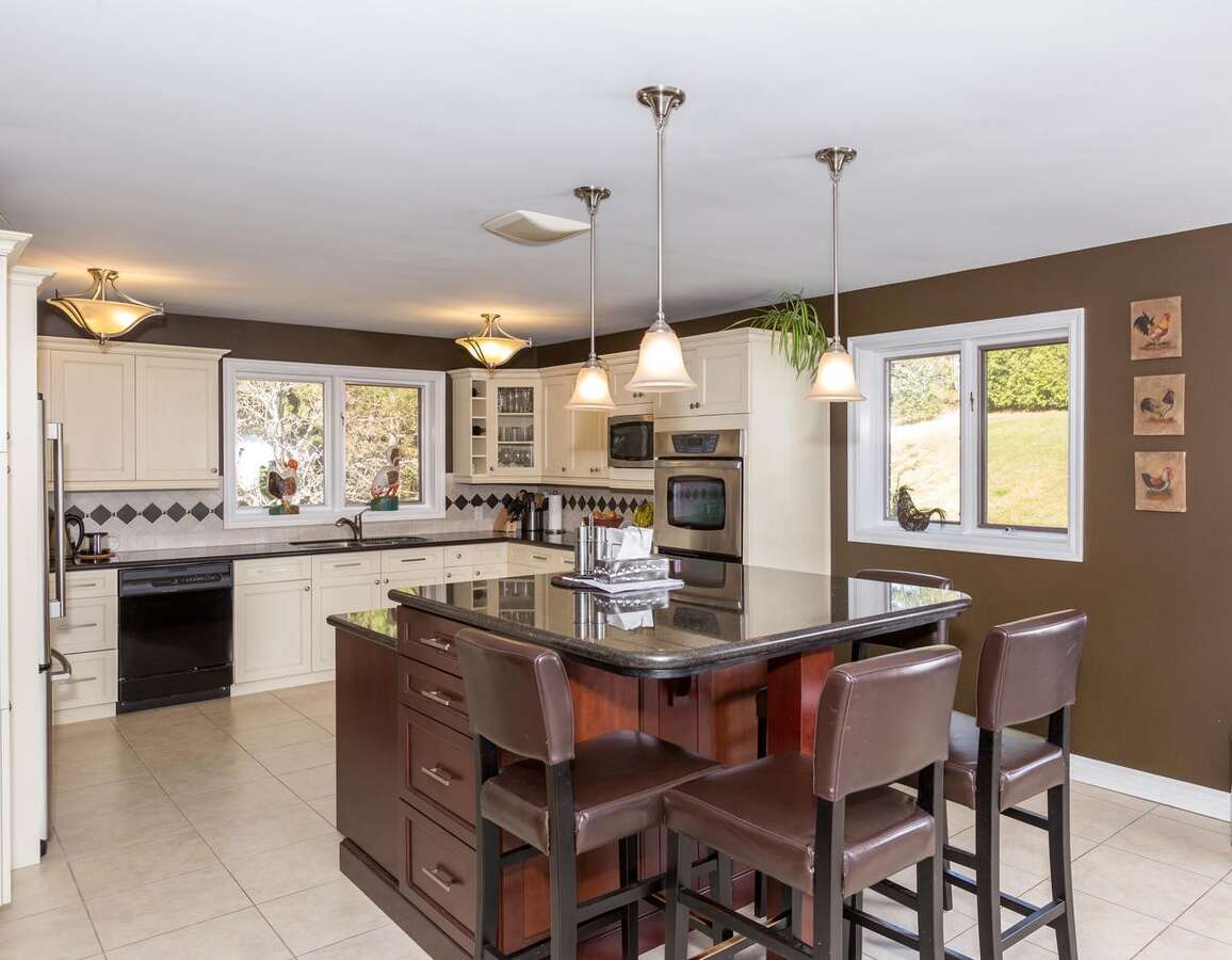 Kitchen 4