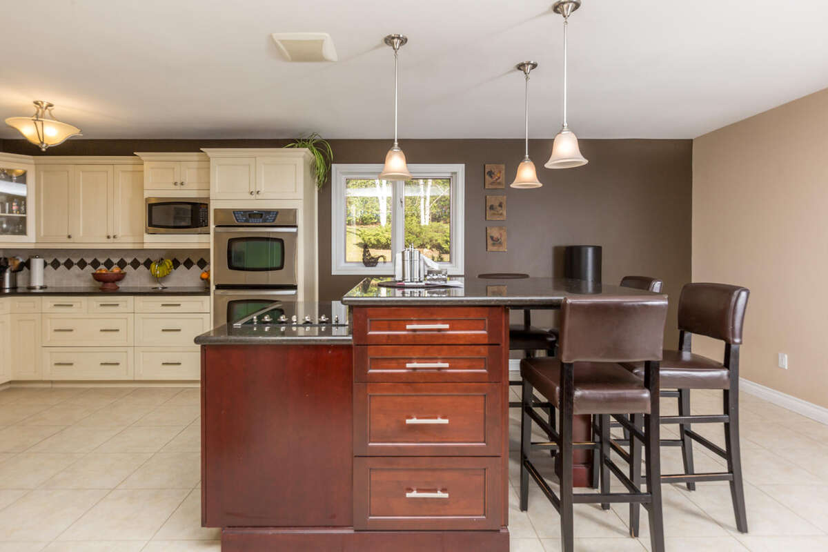 Kitchen 5
