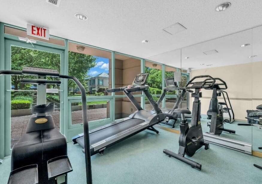 Beautiful 1-Bedroom with Large Balcony at Gemini I