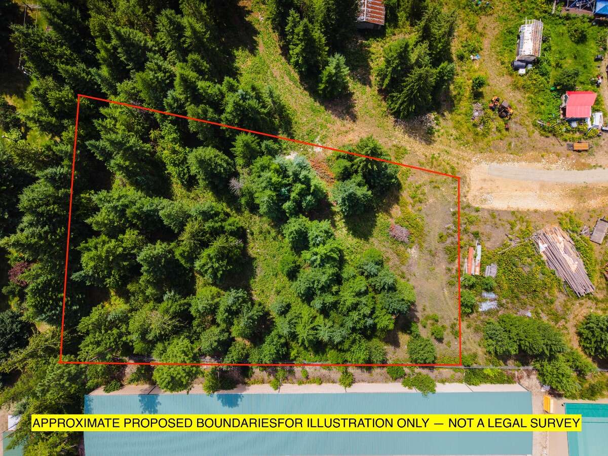 1.07 acres of flat treed land near Nelson
