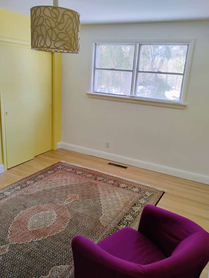 Hidden Gem in Prestigious Rockcliffe Park