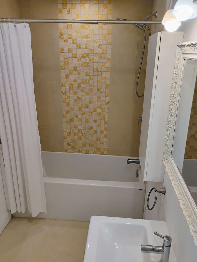 Hidden Gem in Prestigious Rockcliffe Park