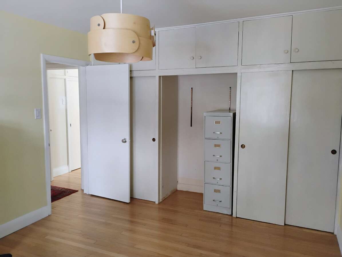 Hidden Gem in Prestigious Rockcliffe Park