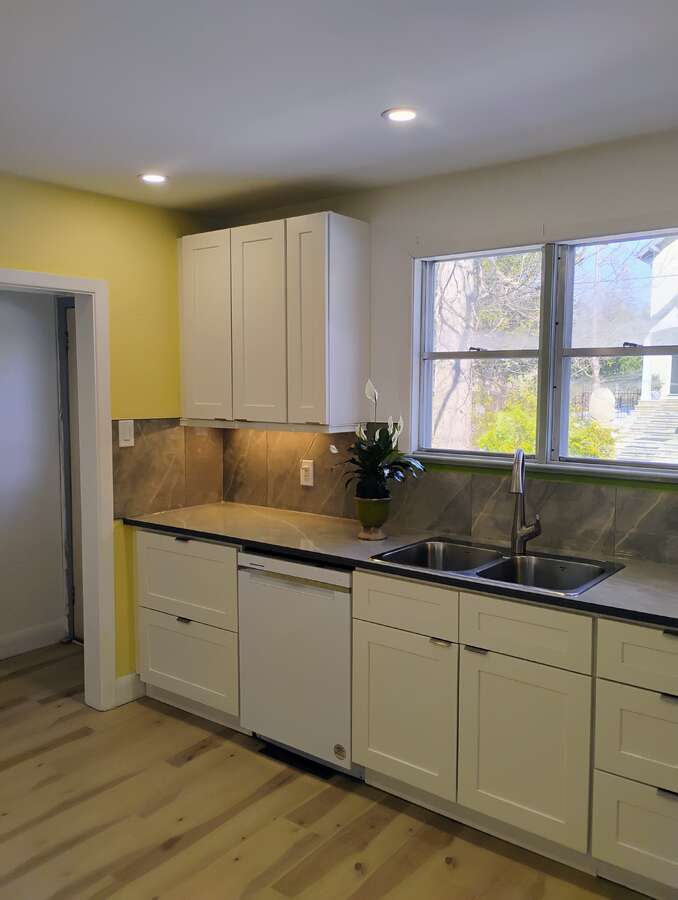 Hidden Gem in Prestigious Rockcliffe Park