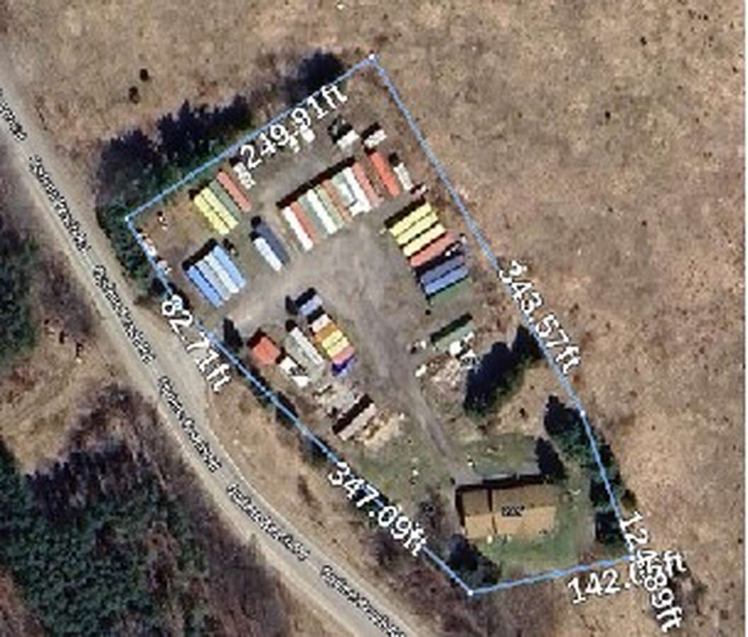 House and Storage Business for Sale