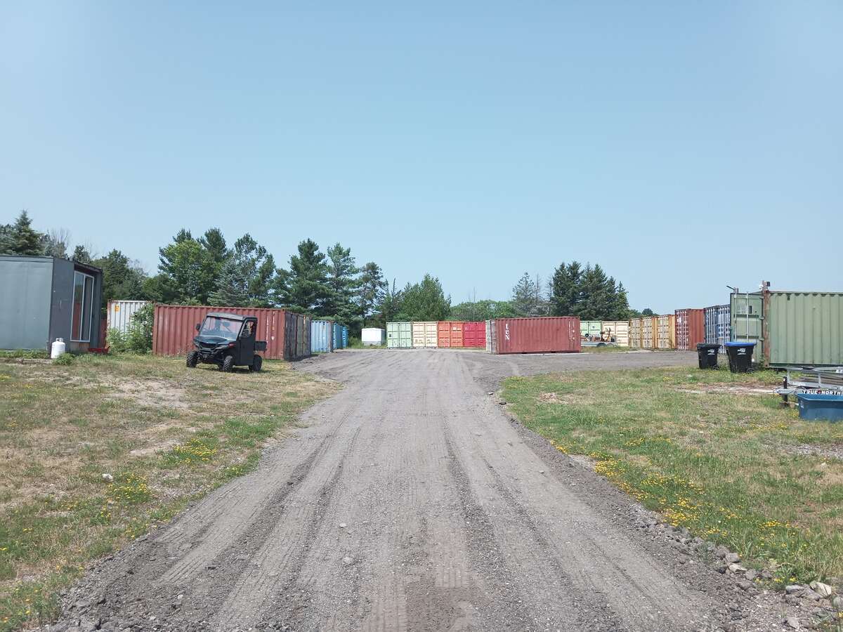 House and Storage Business for Sale