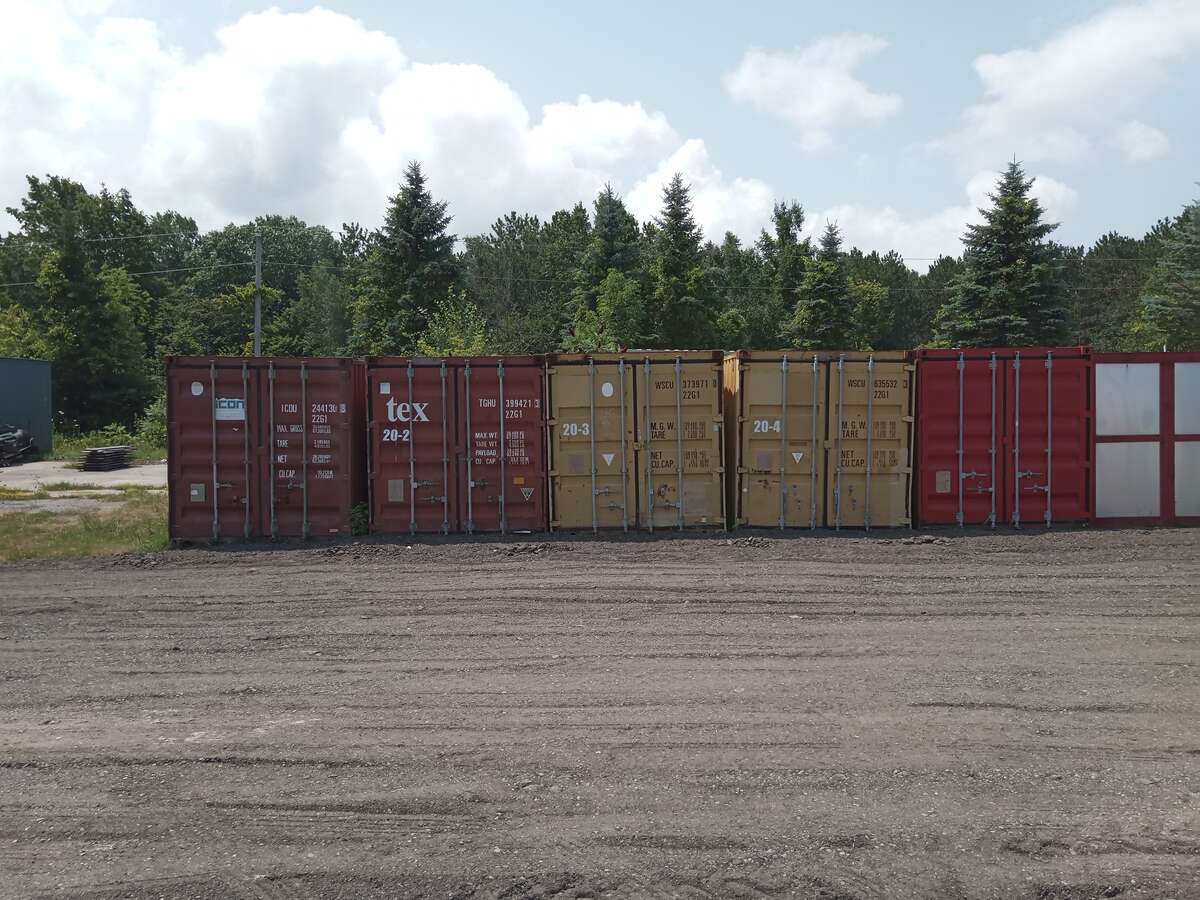 House and Storage Business for Sale