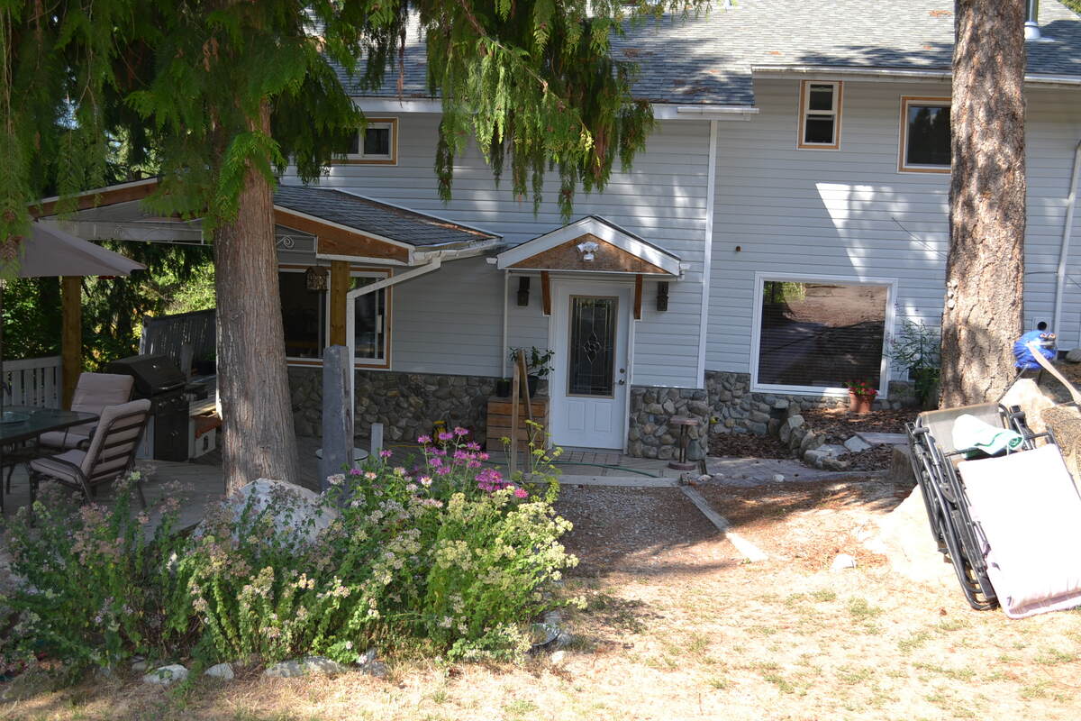  For Sale in Creston, 