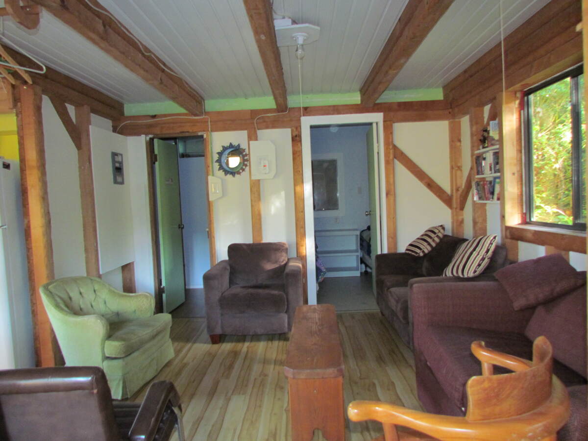 Yew 4 living room