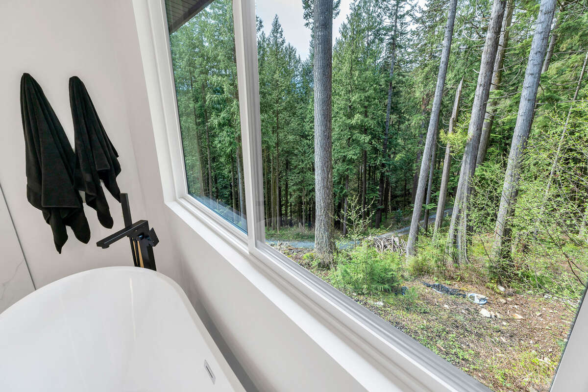 Primary ensuite