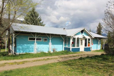 Acreage / House / Land with Building(s) / Mobile Home For Sale in Pritchard, BC - 1+1 bdrm, 1 bath (4893 Poplar Road)