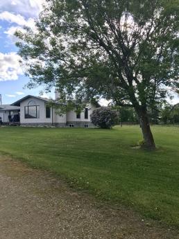 Farm / House / Land with Building(s) / Ranch / Recreational Property For Sale in Mayerthorpe, AB - 3+2 bdrm, 2 bath (57314 RR 90)