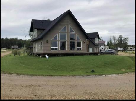 Recreational Property / House For Sale in Joussard, AB - 3 bdrm, 3 bath (187, 162 Peace River Ave)