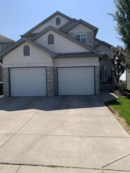 House / Detached House / Home with Unregistered Suite For Sale in Calgary, AB - 3+2 bdrm, 3.5 bath (9 Panorama Hills Manor, NW)